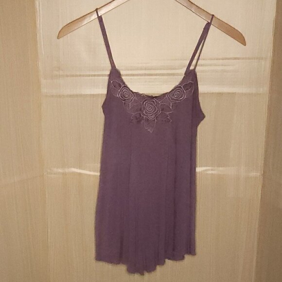 Eyeshadow Tops - Eyeshadow Womens Purple Boho Flowy Embellished Tank Top Medium